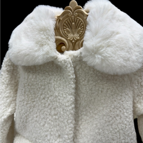 MAYORAL sz 5 white GIRLS faux shearling COAT - Picture 6 of 10